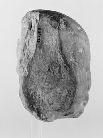 statue, image 7/9