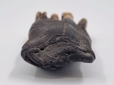 manche  ; tissu, image 4/13