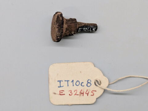 clou, image 2/3