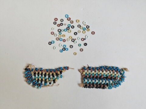 résille  ; perles, image 2/5
