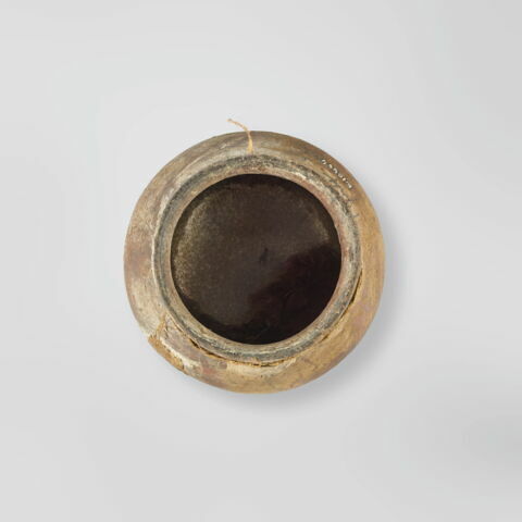 vase ; avec contenu ; bouchon de vase ; sceau, image 5/5