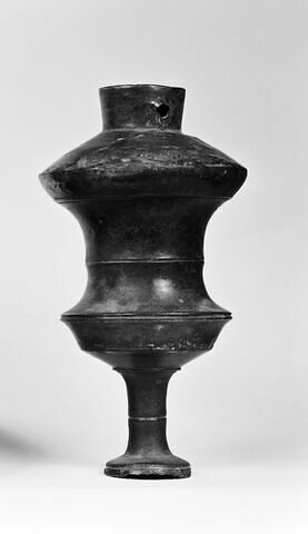 vase ; flacon, image 2/3
