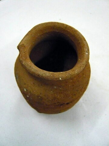 pot, image 2/2