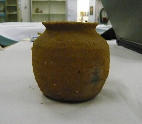 pot, image 2/3