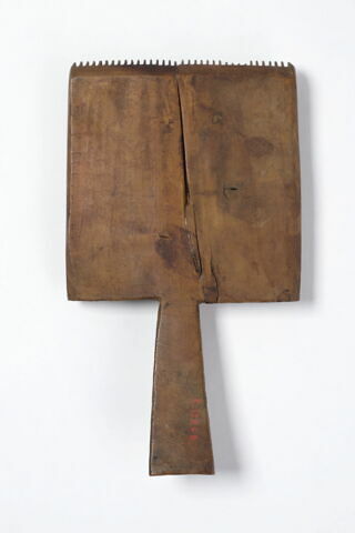 peigne à tisser ; deux fragments recollés, image 1/2
