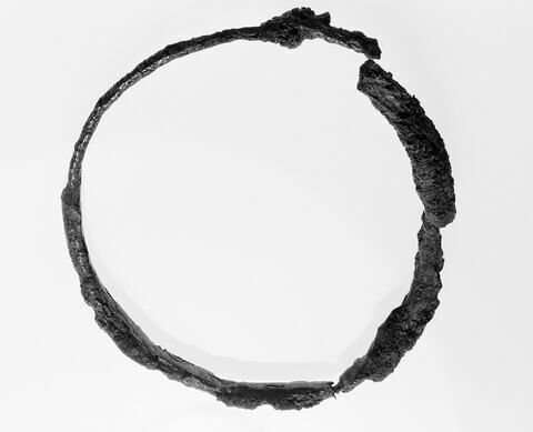 anneau ; bracelet