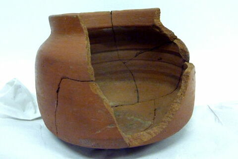 vase, image 1/1