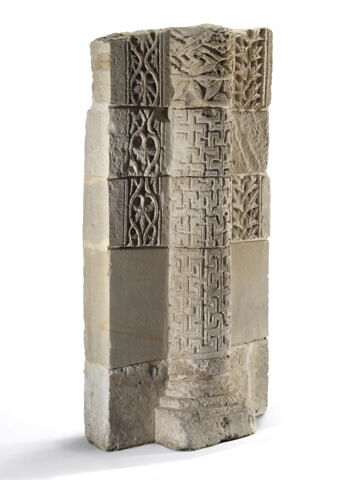 colonne engagée, image 3/8