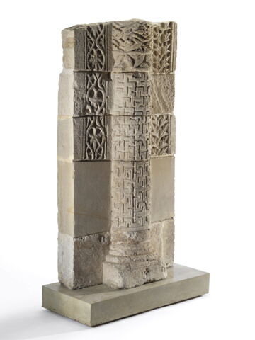 colonne engagée, image 4/8