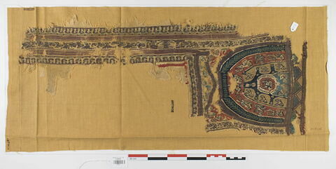 plastron de tunique ; clavus ; fragment, image 1/3