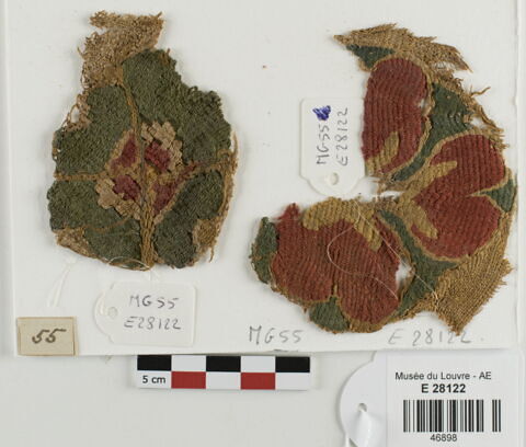 décor de textile ; deux fragments