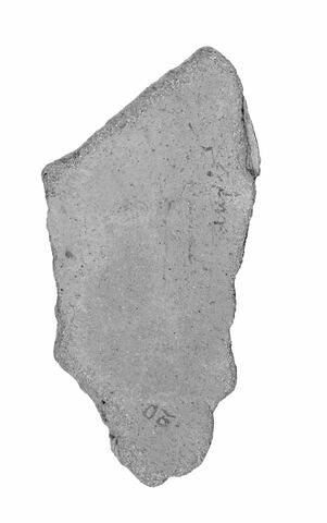 ostracon ; fragment, image 2/2