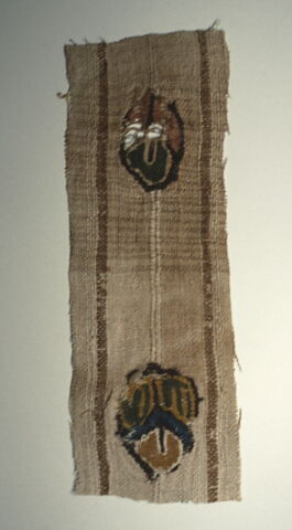 décor de textile ; clavus  ; fragment, image 2/2