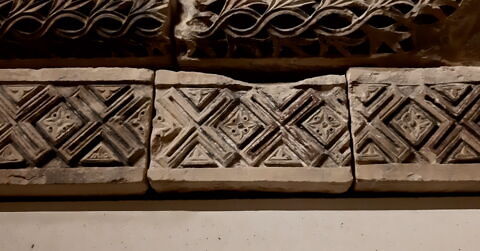 bloc de frise ; architecture