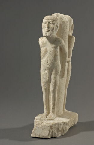 statuette, image 2/9