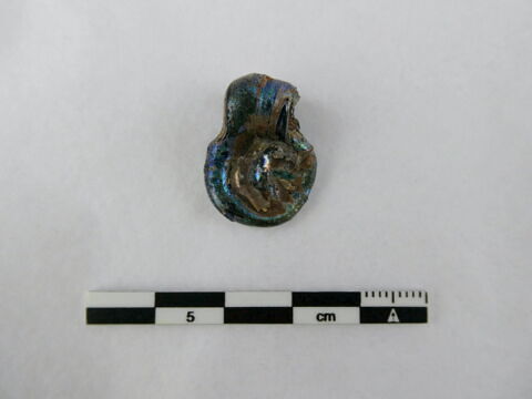 perle ; pendentif, image 2/3