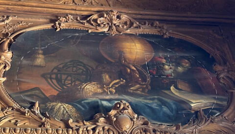 Instruments d'astronomie, livres, fleurs et fruits, image 2/3