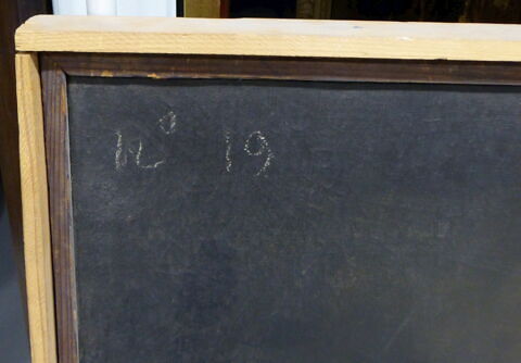 Gibier mort et fruits, guettés par un chien, image 3/5