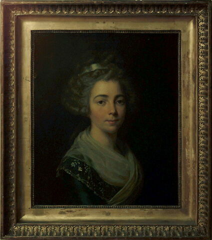 Portrait de jeune femme, image 3/3