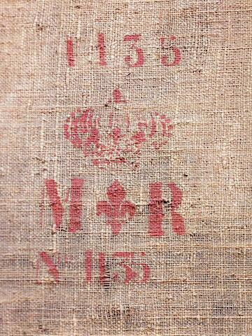 dos, verso, revers, arrière ; détail marquage / immatriculation © 2019 Musée du Louvre / Peintures
