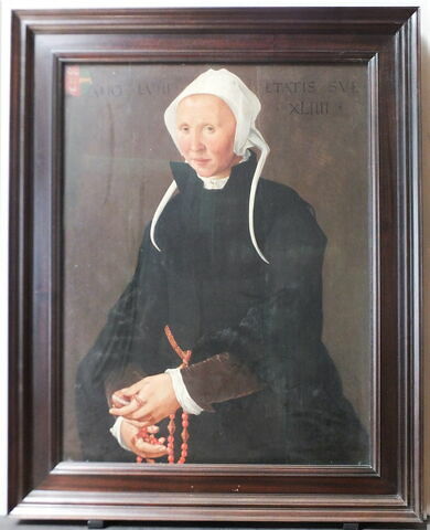 Portrait de femme âgée de 44 ans en 1558, image 2/11