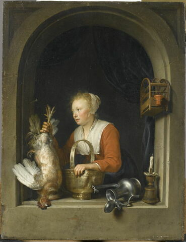Femme tenant un coq mort
