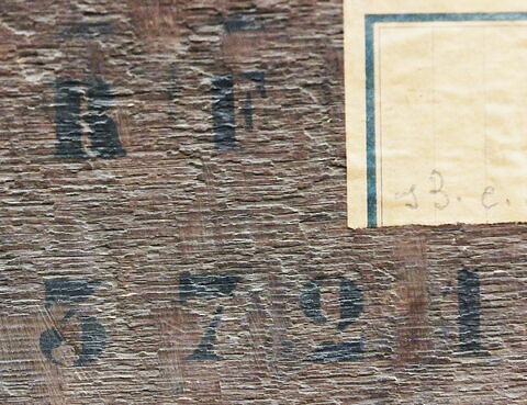 dos, verso, revers, arrière ; détail marquage / immatriculation © 2017 Musée du Louvre / Peintures