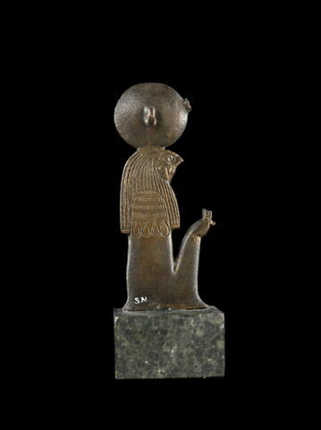 pendentif ; figurine, image 2/2