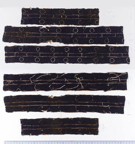 bande décorative d'habillement ; fragment, image 1/1