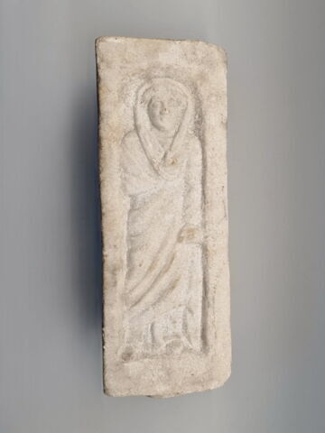 statue ; pilier, image 4/6