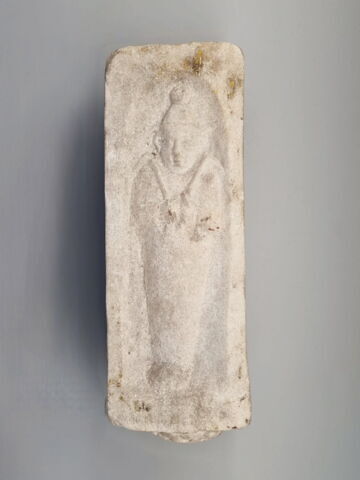statue ; pilier