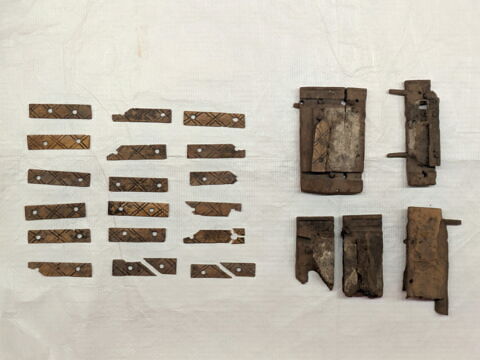 incrustation  ; coffret  ; plaquette, image 1/8