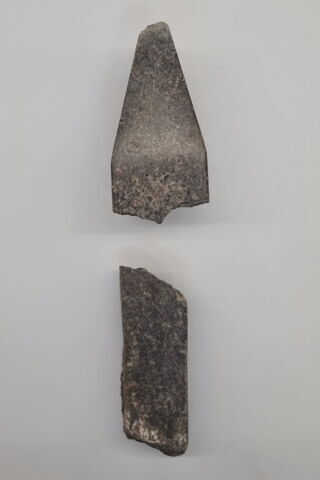 statue, image 3/6