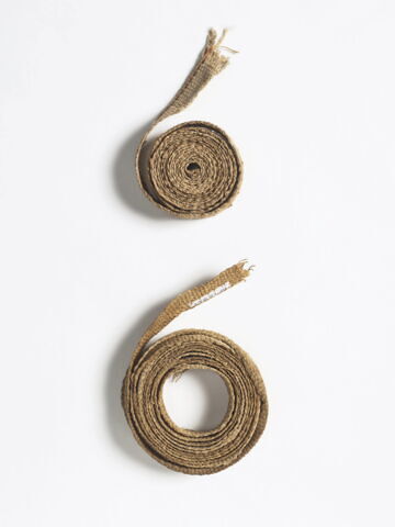 bandelette de momie  ; fragments, image 2/3