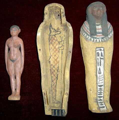 sarcophage miniature ; figurine féminine