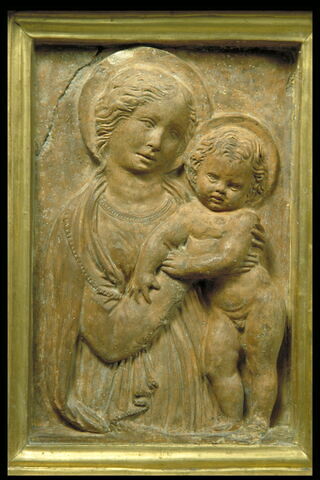 La Vierge portant l'Enfant nu et debout sur ses genoux, image 11/11