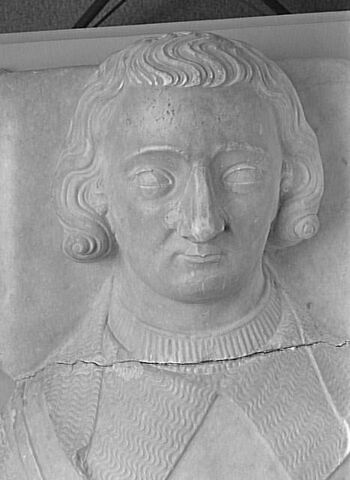 Effigie présumée de Gaucher III de Châtillon, comte de Porcien (+ 1325), image 8/12