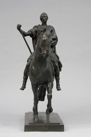 Louis XV à cheval en costume romain, image 9/15