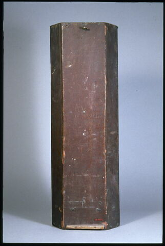 Caisse en bois polychromé composée d'éléments gothiques (?) et modernes (XIXe siècle), image 3/4