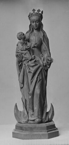 La Vierge portant l'Enfant debout sur un croissant, image 8/8