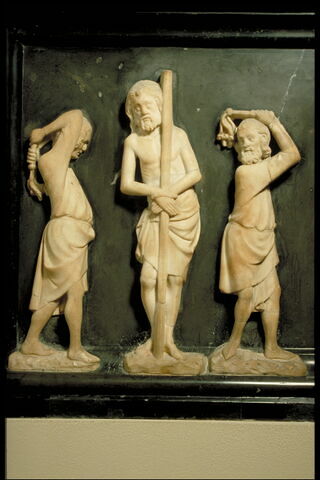 Quatre scènes de la Passion : Flagellation, Portement de Croix, Crucifixion, Mise au Tombeau, image 19/31