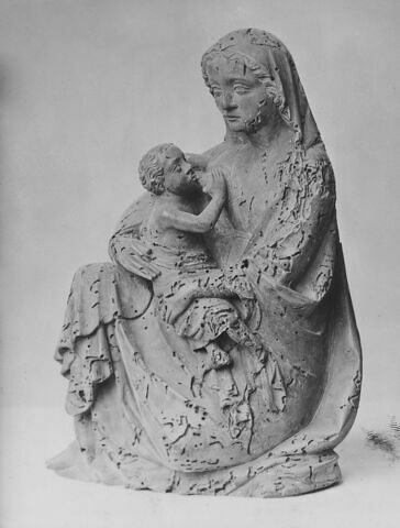 La Vierge assise sur le sol et allaitant l'Enfant, image 8/8