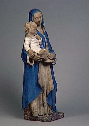 La Vierge debout portant l'Enfant sur le bras droit, image 3/5
