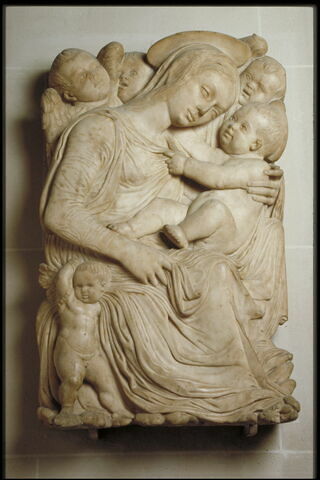 La Vierge et l'Enfant entourés d'anges, image 2/5