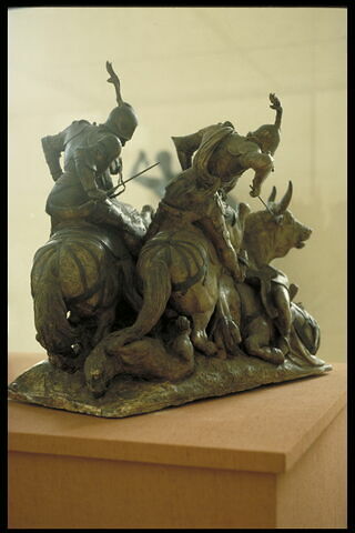 Cavaliers espagnols du 15e siècle, qui, à l’aide de dogues de grande race, donnent la chasse à un taureau sauvage, image 6/8