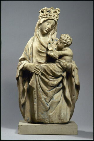 Vierge allaitant l'Enfant