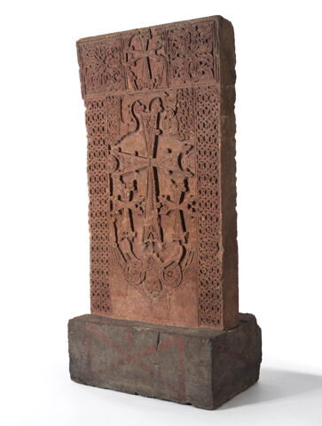 Khatchkar, image 4/15