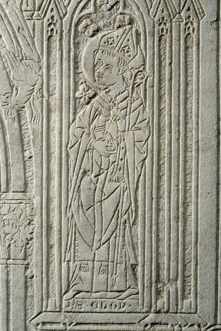 Dalle funéraire gravée de Jean Casse, chanoine et chancelier de la cathédrale de Noyon (+1350), image 3/8