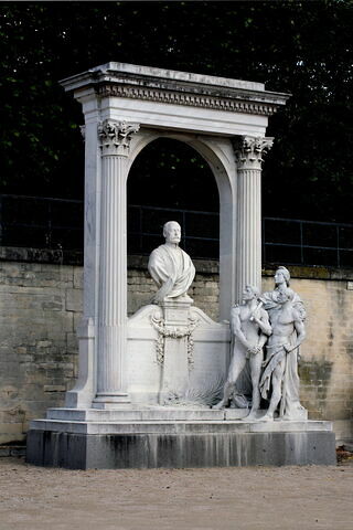 Monument à Waldeck-Rousseau, image 5/22
