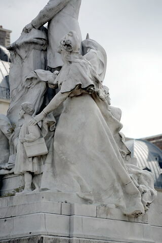 Monument à Jules Ferry, image 19/36